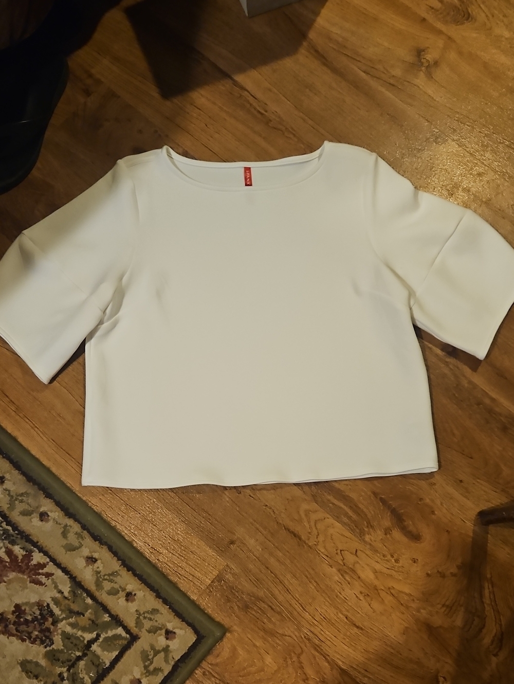Spanx Air Essentials Relaxed Tee  White Size Large